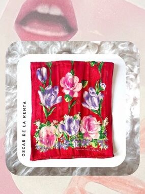 🆕 vintage Oscar de la Renta red floral print silk scarf